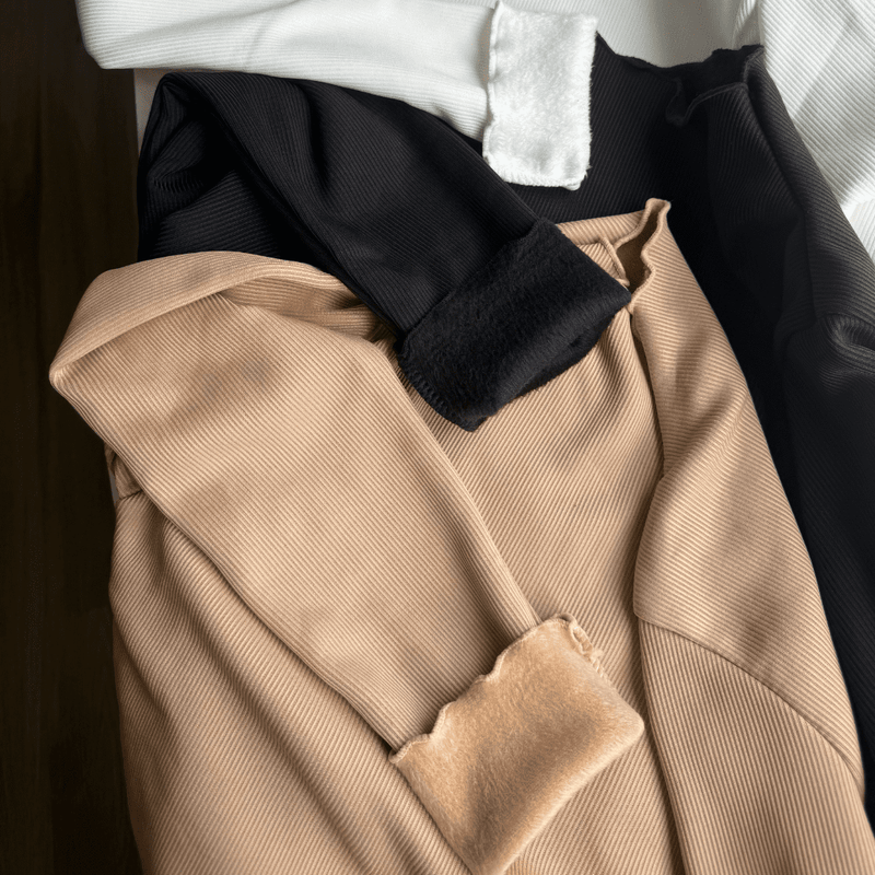 Luna | Blusa Feminina Peluciada com Gola Alta