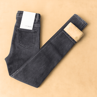 Isla | Calça Jeans Feminina com Elastano Peluciada  + Meia Térmica