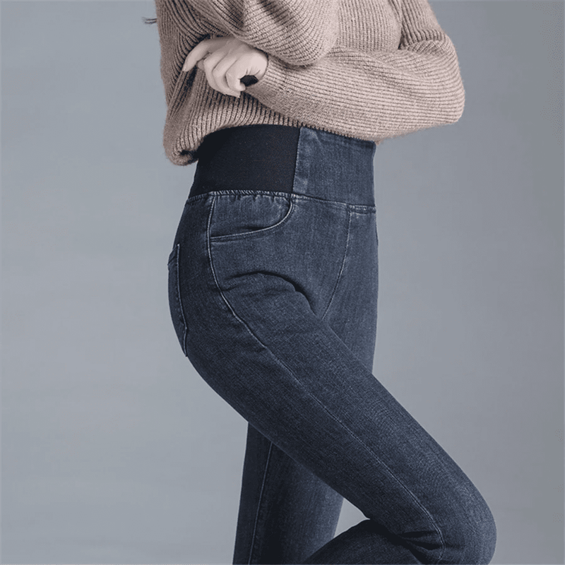 Sara | Calça Jeans Feminina Montaria Peluciada