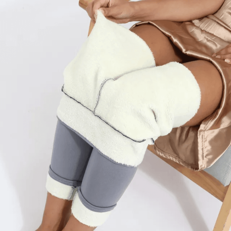 Elisa | Legging Feminina Peluciada