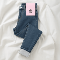 Isla | Calça Jeans Feminina com Elastano Peluciada  + Meia Térmica